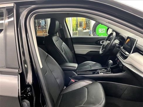 Used 2022 Jeep Compass Limited w/ Elite Group image 11