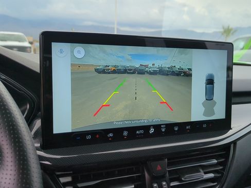 Used 2025 Ford Escape ST-Line w/ Equipment Group 301A FWD image 24