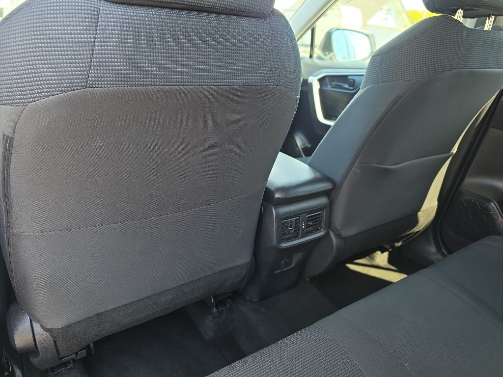 Certified 2025 Toyota RAV4 LE AWD/4WD image 18