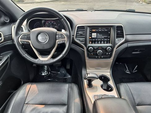 Used 2014 Jeep Grand Cherokee Limited AWD/4WD image 23