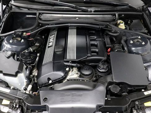 Used 2004 BMW 325Ci Convertible image 44