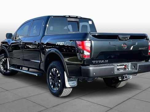 Used 2021 Nissan Titan PRO-4X w/ Off Road Protection Package image 11