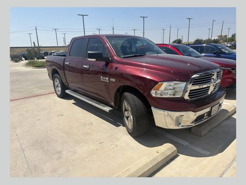 Used 2016 RAM 1500 Lone Star AWD/4WD image 1