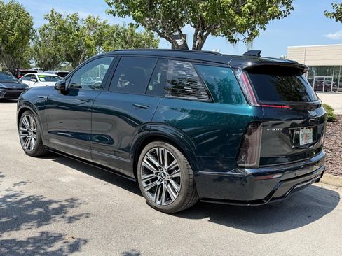 Used 2026 Cadillac Vistiq Platinum AWD/4WD image 3