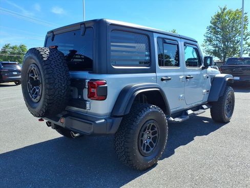 Used 2023 Jeep Wrangler Unlimited Rubicon w/ Xtreme 35 Tire Package AWD/4WD image 4