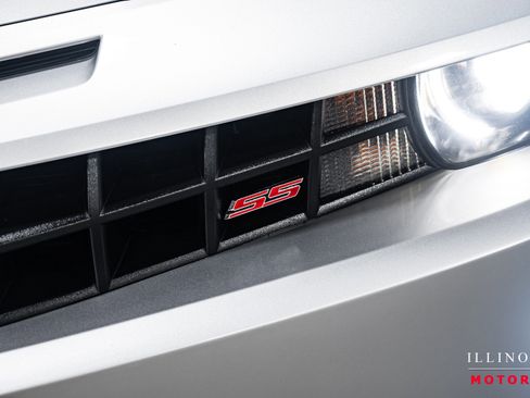 Used 2011 Chevrolet Camaro SS w/ RS Package image 9