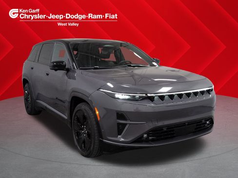 Used 2024 Jeep Wagoneer Launch Edition image 1