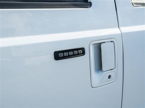 Used 2011 Ford F250 Lariat w/ Lariat Interior Pkg RWD image 30