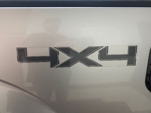 Used 2013 Ford F150 XLT w/ Luxury Equipment Group AWD/4WD image 18