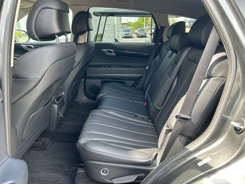 Used 2025 Genesis GV80 AWD 2.5T Standard image 40