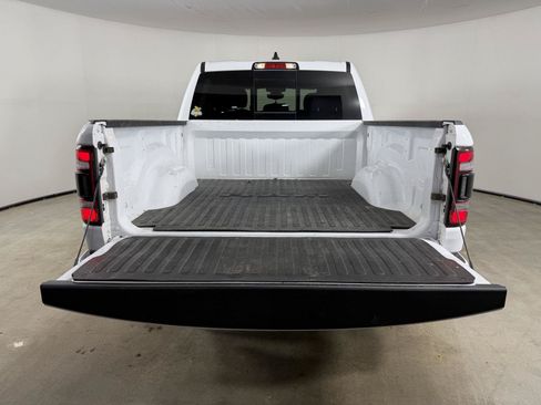 Used 2024 RAM 1500 Big Horn AWD/4WD image 9