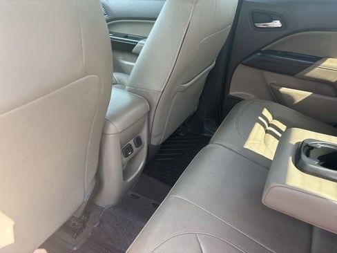 Used 2020 GMC Canyon SLT w/ Driver Alert Package AWD/4WD image 30