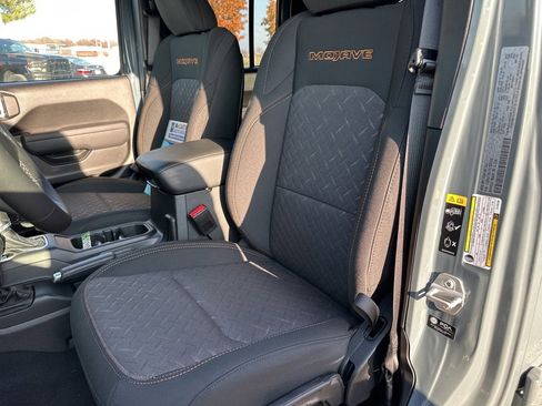 New 2026 Jeep Gladiator Mojave w/ Safety Group image 62