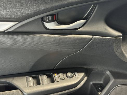 Used 2018 Honda Civic LX image 12