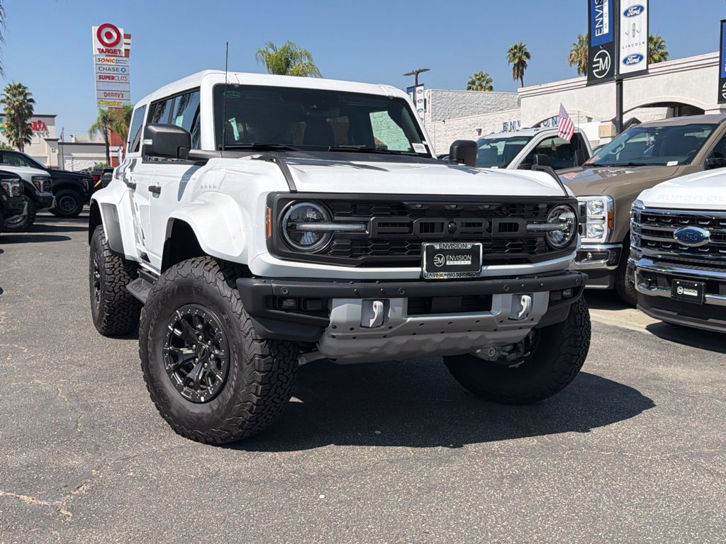 New 2026 Ford Bronco Raptor w/ Interior Carbon Fiber Pack AWD/4WD image 3