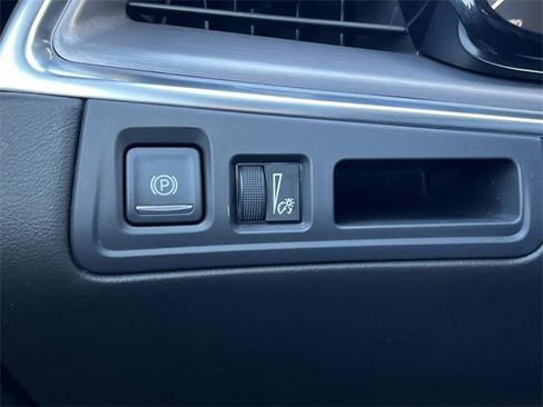 Certified 2023 Cadillac XT5 Luxury image 78