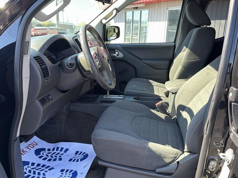 Used 2016 Nissan Frontier S RWD image 12
