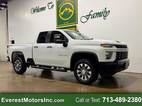 Used 2023 Chevrolet Silverado 2500 Custom w/ Custom Convenience Package image 1