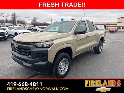 Certified 2023 Chevrolet Colorado W/T w/ Advanced Trailering Package image 3