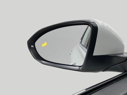 New 2026 Volkswagen Jetta SEL image 18