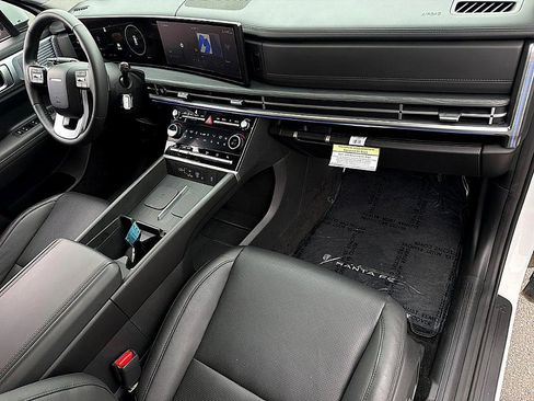 Certified 2025 Hyundai Santa Fe Limited image 24