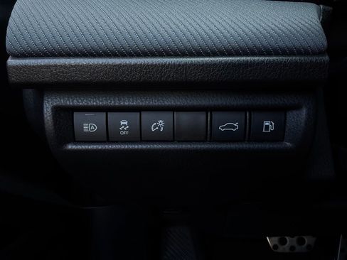 Used 2025 Toyota Camry SE w/ Convenience Package FWD image 25