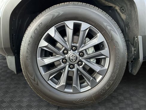 Used 2026 Toyota Land Cruiser w/ Premium Package image 16