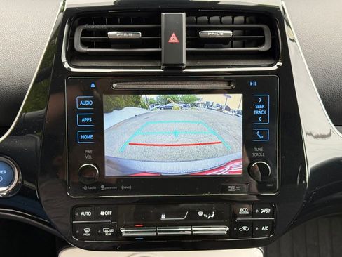 Used 2017 Toyota Prius Prime Plus FWD image 17