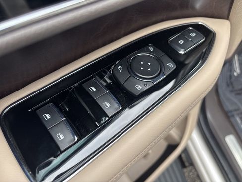Used 2023 Lincoln Navigator L Reserve AWD/4WD image 15