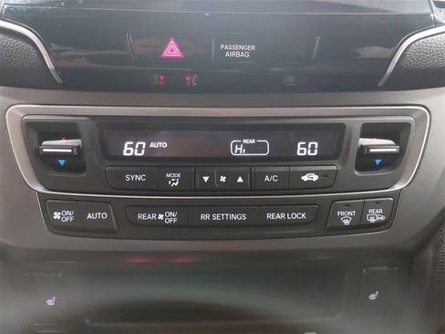 Used 2022 Honda Pilot Special Edition image 23