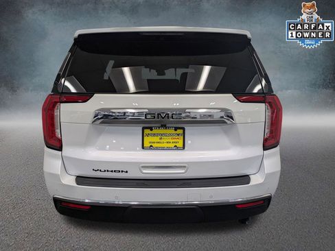 Used 2024 GMC Yukon SLT w/ SLT Premium Package AWD/4WD image 5