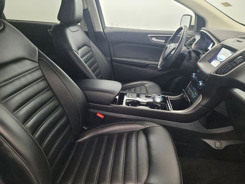 Used 2020 Ford Edge SEL w/ Cold Weather Package AWD/4WD image 21