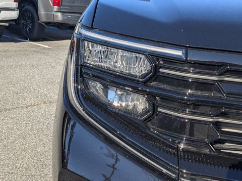 New 2025 Ford Expedition Platinum w/ Stealth Performance Package AWD/4WD image 10