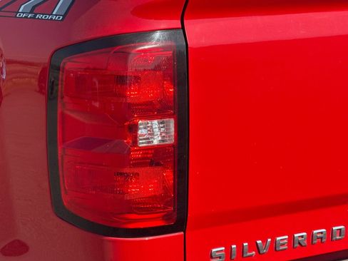 Used 2019 Chevrolet Silverado 2500 LT w/ LT Convenience Package AWD/4WD image 43