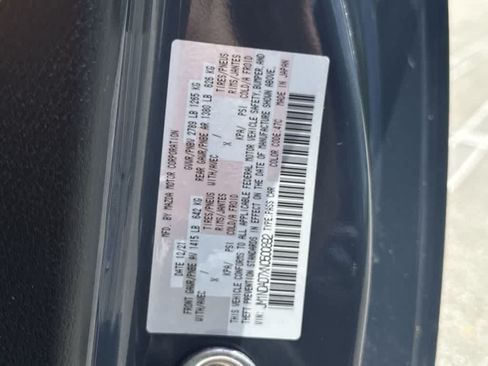 Used 2022 MAZDA MX-5 Miata Grand Touring w/ Weather Package RWD image 29