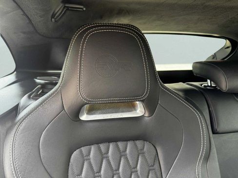 Used 2019 Jaguar F-PACE SVR image 49