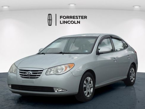 Used 2010 Hyundai Elantra GLS FWD image 7