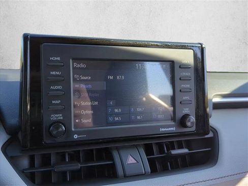 Certified 2021 Toyota RAV4 XLE image 19