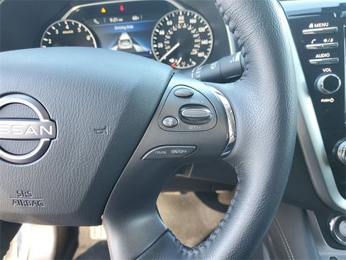 Certified 2024 Nissan Murano SV w/ SV Midnight Edition Package image 18