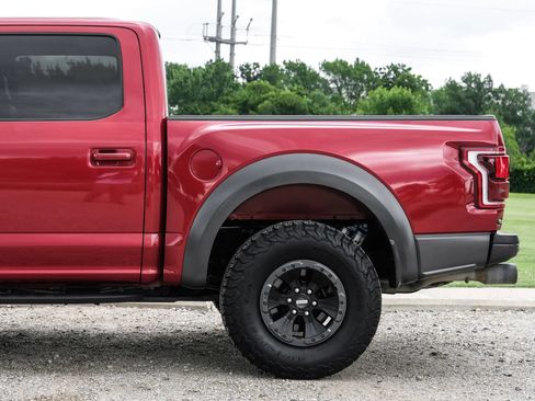Used 2018 Ford F150 Raptor w/ Equipment Group 802A Luxury AWD/4WD image 15