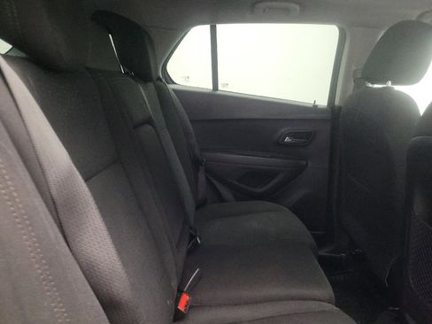 Used 2020 Chevrolet Trax LS w/ Tint and Cruise Package FWD image 19