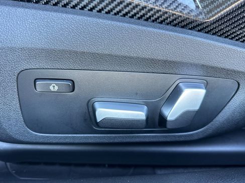 Used 2023 BMW M4 CSL image 14