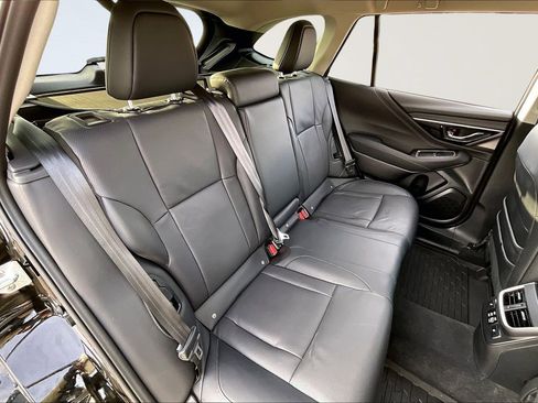 Certified 2025 Subaru Outback Limited w/ Popular Package #2 image 28