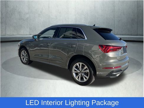 Used 2023 Audi Q3 2.0T Premium image 3