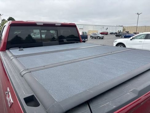 Used 2019 GMC Sierra 1500 SLT w/ SLT Premium Plus Package AWD/4WD image 20