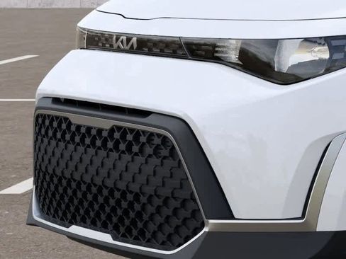 New 2025 Kia Soul S image 12