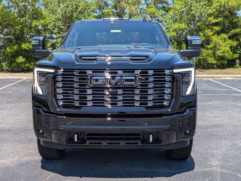 New 2026 GMC Sierra 2500 Denali Ultimate AWD/4WD image 8