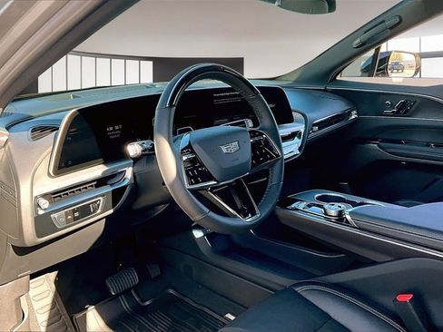 New 2026 Cadillac Lyriq Sport image 6
