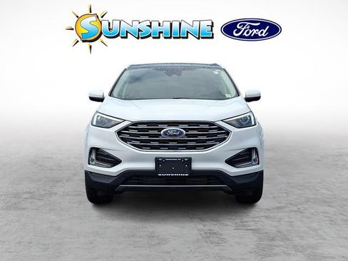 Certified 2022 Ford Edge SEL w/ Convenience Package AWD/4WD image 2
