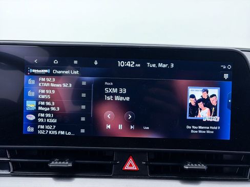 Used 2025 Kia Sportage EX w/ Premium Package image 22